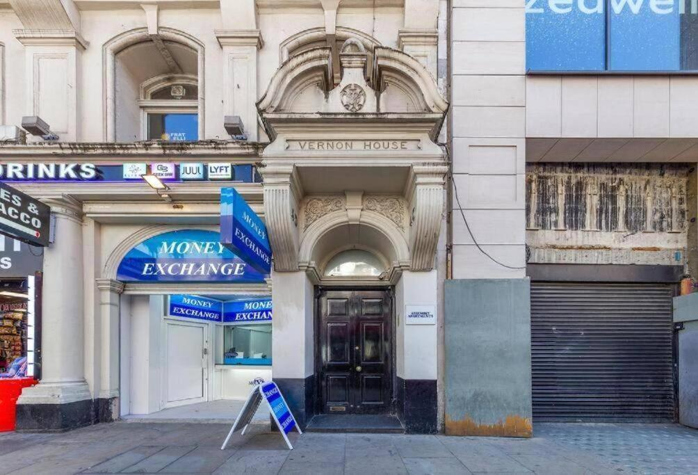 1 Bedroom Flat Piccadilly Sleep 7 In London Vr10 Exterior foto